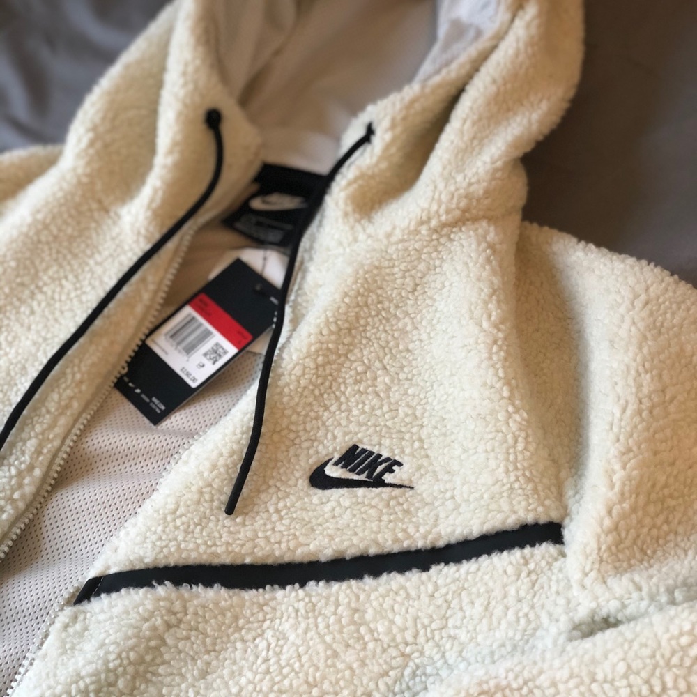 New Nike Wool Zip Up